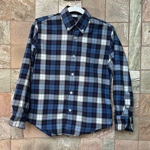 Untuckit plaid button down size 6-7 years
